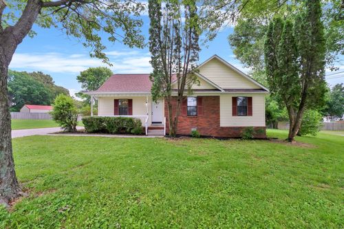 6109 Ebenezer Rd, Greenbrier, TN, 37073-4786 | Card Image
