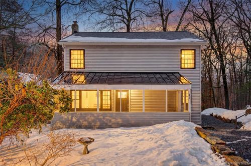 16 Cold Spring Rd, Putnam Valley, NY, 10579-1512 | Card Image