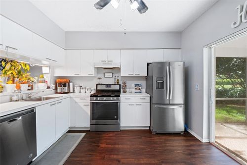 11000 Middle Golf Ct, Tamarac, FL, 33321-8849 | Card Image