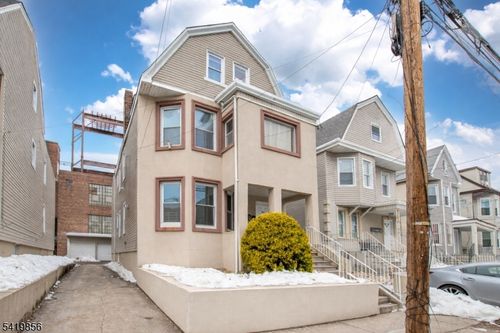 303 S 11th St, Newark, NJ, 07103-1911 | Card Image