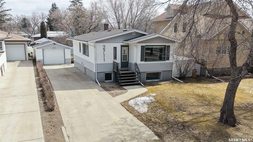 2711 Montreal Cres, Regina, SK, S4P2W4 | Card Image