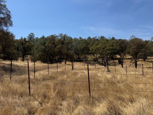 4944 Mary Harrison Mine Rd, Coulterville, CA, 95311-9314 | Card Image