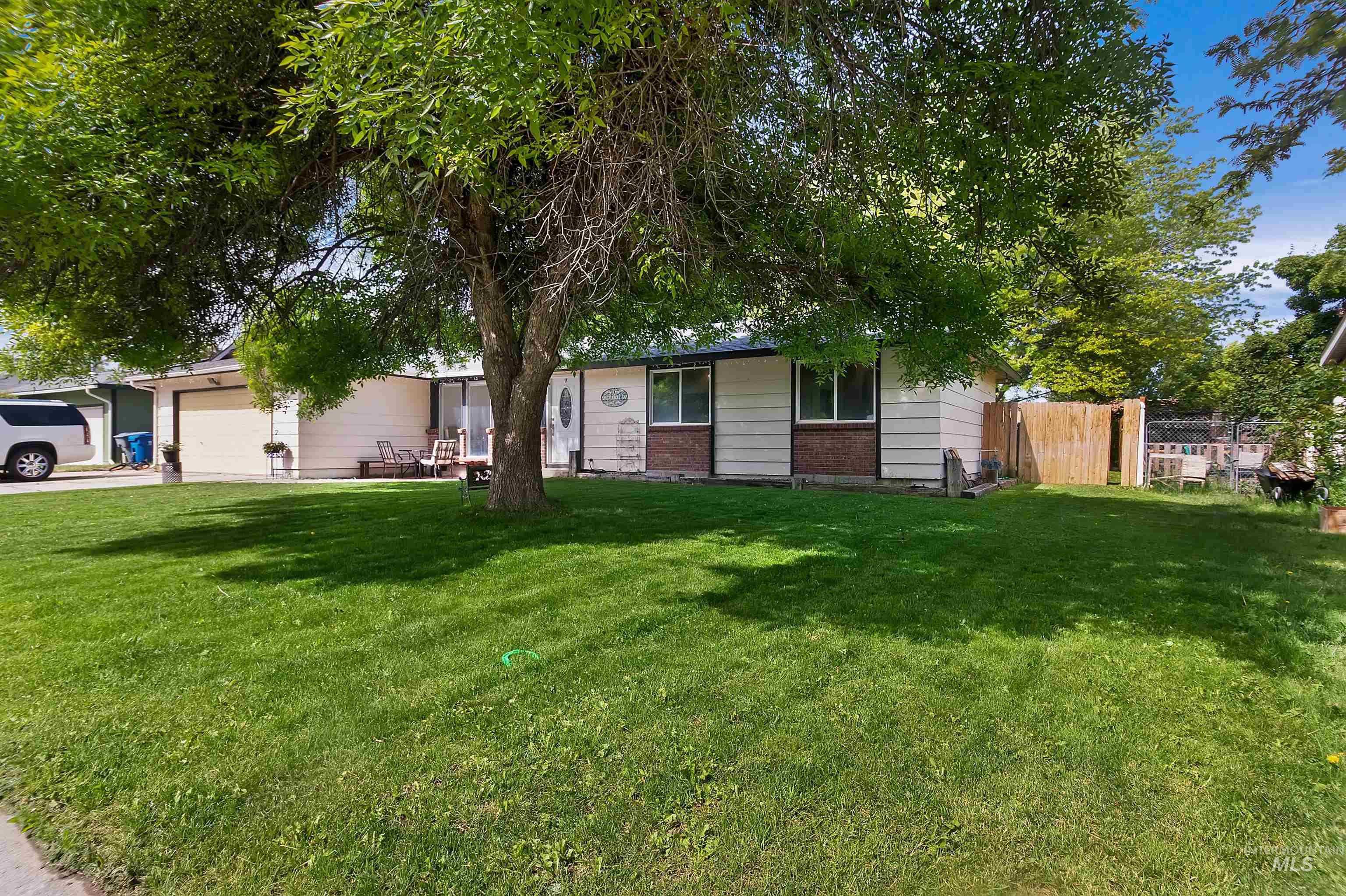 Chestnut St, Nampa, ID 83686