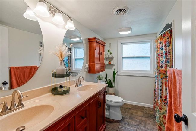 7423 Nw Locust Dr, House other with 3 bedrooms, 2 bathrooms and null parking in Parkville MO | Image 24