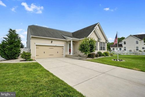 44 Homberg Cir, Dover, DE, 19904-7657 | Card Image