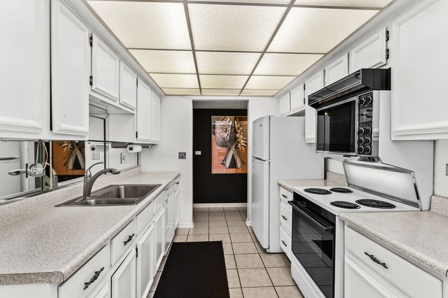 APT-418 - 9529 Bronx Ave, Condo with 1 bedrooms, 1 bathrooms and 1 parking in Skokie IL | Image 9