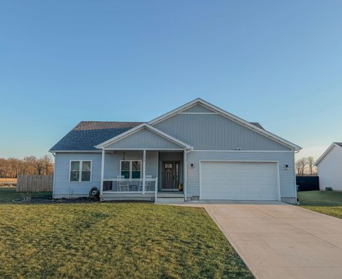 1104 Short Dr, Knox, IN, 46534-7513 | Card Image