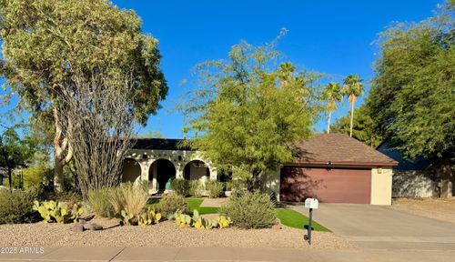 10655 N 22nd St, Phoenix, AZ, 85028-3101 | Card Image