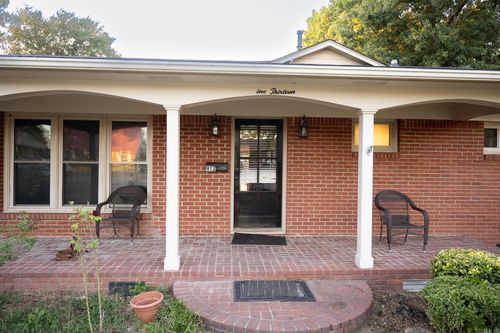 913 Nw 5th St, Walnut Ridge, AR, 72476-1306 | Card Image