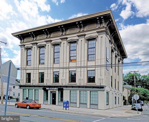 71 N Main St, Lambertville, NJ, 08530-1710 | Card Image