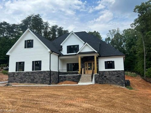 7640 Crossing Ridge Dr, Belews Creek, NC, 27009-9218 | Card Image