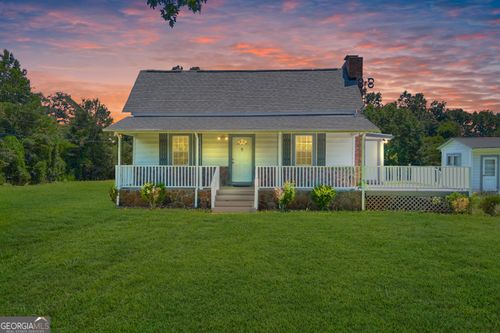 303 Oak Way Dr, Eastanollee, GA, 30538-2264 | Card Image