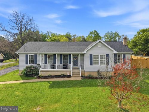 26084 Old Valley Pike, Toms Brook, VA, 22660-1802 | Card Image