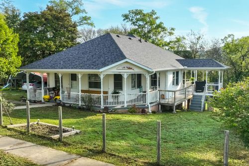 204 N Maple St, Galena, MO, 65656-9648 | Card Image