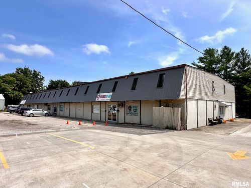 a-1848 S Main St, South Jacksonville, IL, 62650-3516 | Card Image