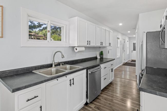 706 2nd Avenue NW-10.jpg | Image 10