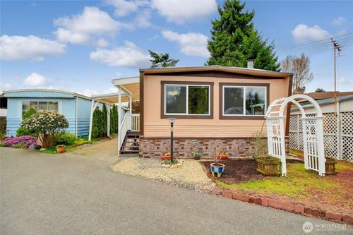 unit-51-14322 Admiralty Way, Lynnwood, WA, 98087-1741 | Card Image