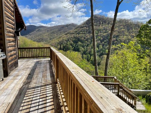 96 Trails End Ln, Maggie Valley, NC, 28751 | Card Image