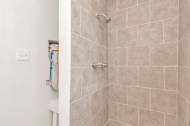 7019 Bonham St, Home with 1 bedrooms, 1 bathrooms and null parking in Houston TX | Image 13
