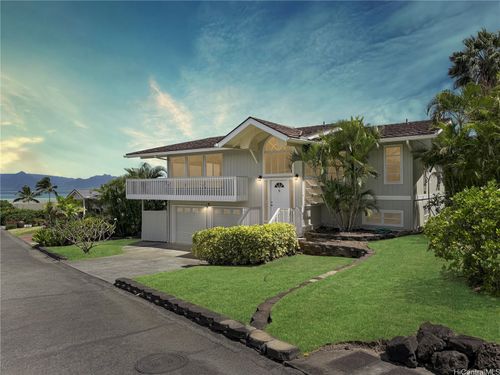 apt-b-44-313 Kaneohe Bay Dr, Kaneohe, HI, 96744-2608 | Card Image