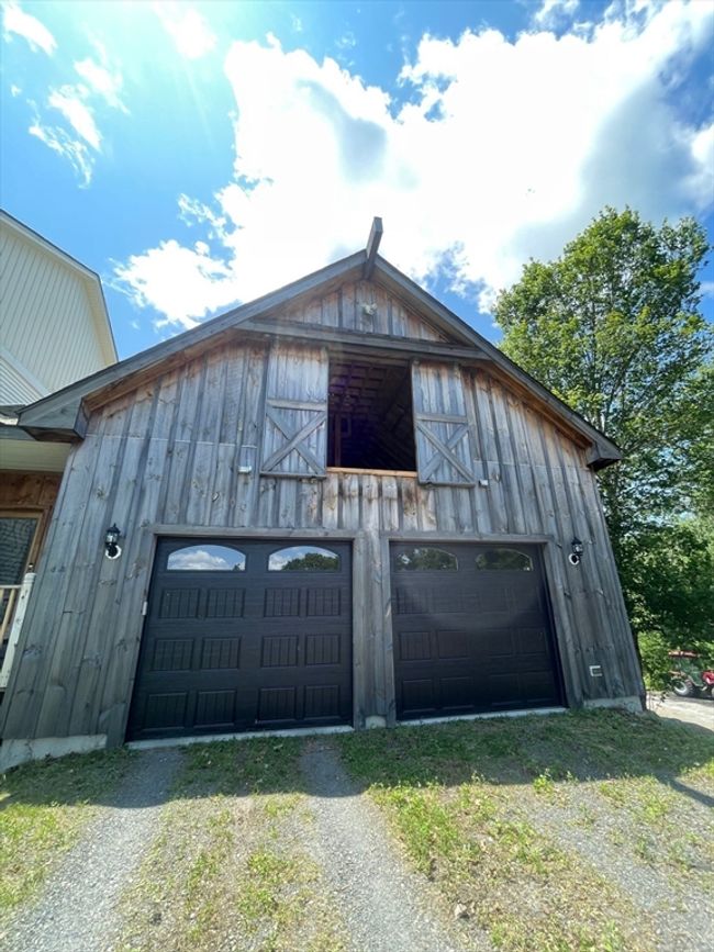 19 Hardscrabble Rd, House other with 5 bedrooms, 4 bathrooms and 12 parking in Sterling MA | Image 37