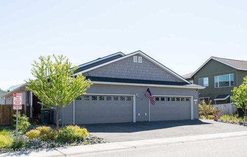 6209 Ophir Dr, Anchorage, AK, 99504-4893 | Card Image