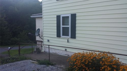 470 Harrison St, Clymer, PA, 15728-1021 | Card Image