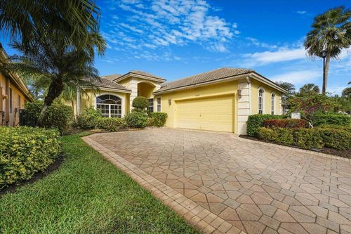 5605 Fountains Dr S, Lake Worth, FL, 33467-5776 | Card Image