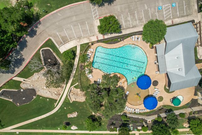 624 Purtis Creek Ln, House other with 4 bedrooms, 4 bathrooms and 6 parking in Georgetown TX | Image 39