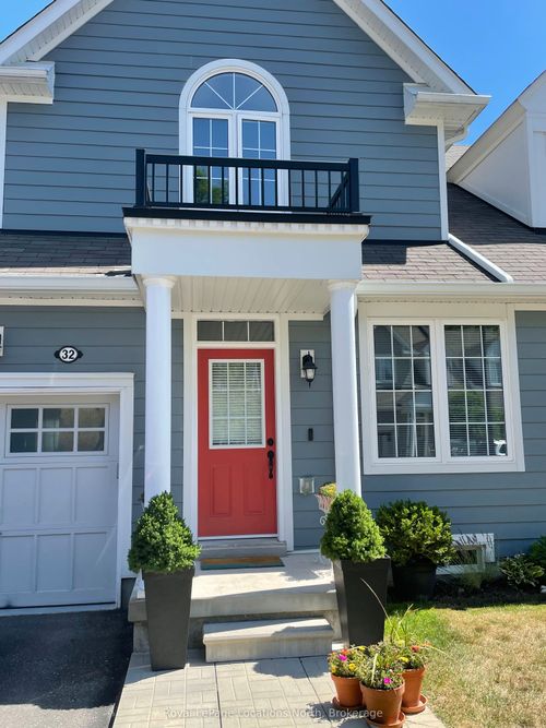 32 Berkshire Ave, Wasaga Beach, ON, L9Z0G3 | Card Image