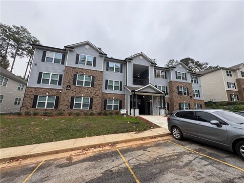 3204 Fairington Village Dr, Lithonia, GA, 30038-1365 | Card Image