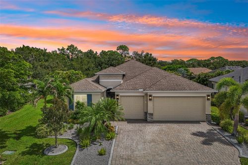 825 Himalayan Run, BRADENTON, FL, 34212-1105 | Card Image