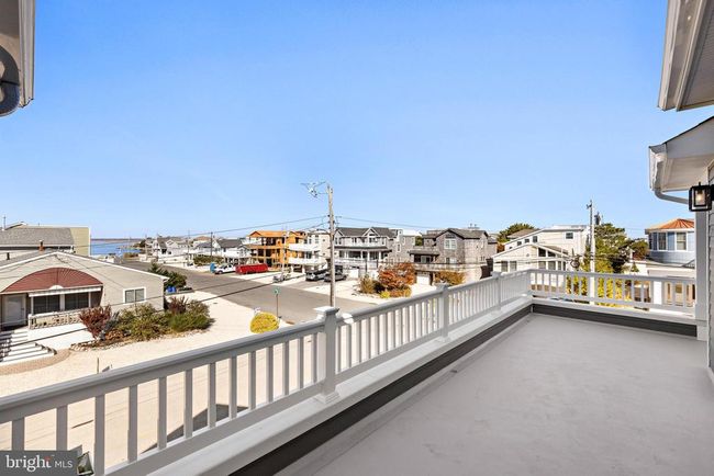 1 Cox Ave, House other with 5 bedrooms, 5 bathrooms and null parking in Harvey Cedars NJ | Image 66