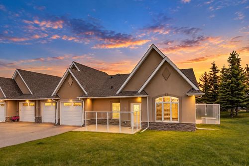 2-20 River Heights View, Cochrane, AB, T4C0M9 | Card Image