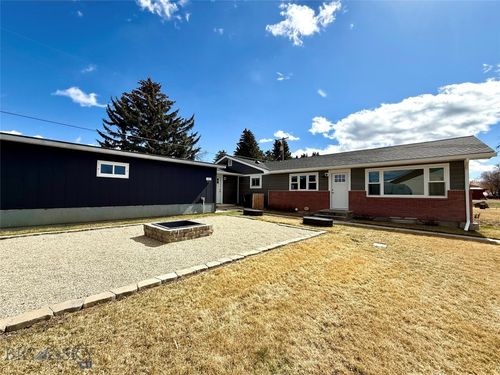 711 Mill St, Deer Lodge, MT, 59722-1812 | Card Image