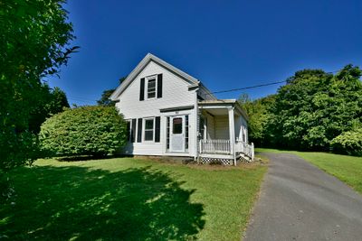 97 Turnpike Avenue, House other with 2 bedrooms, 1 bathrooms and 7 parking in Portsmouth RI | Image 1