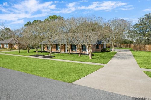 2113 Alice St, Zachary, LA, 70791-2505 | Card Image