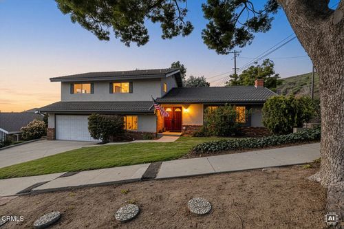 469 Court Ave, Ventura, CA, 93003-1716 | Card Image