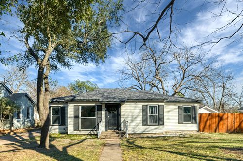 505 Bellevue Dr, Cleburne, TX, 76033-4725 | Card Image