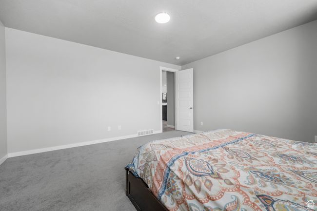 Primary bedroom with ensuite bathroom and walk-in closet | Image 11