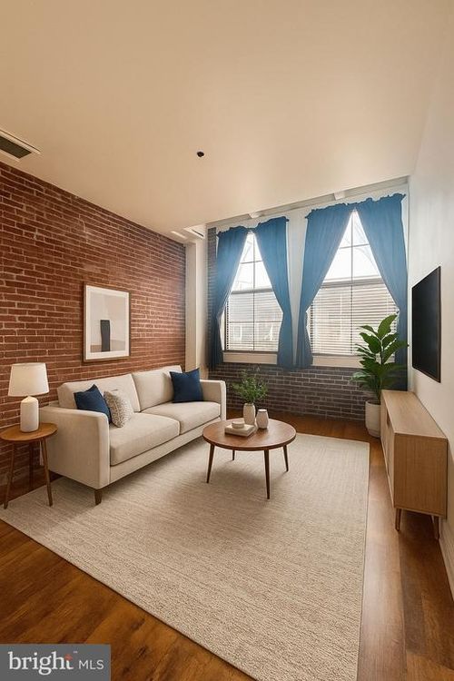 apt-120-315 New St, PHILADELPHIA, PA, 19106-1133 | Card Image