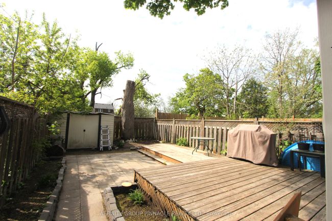 587 Chamberlain St, House other with 2 bedrooms, 1 bathrooms and 1 parking in Peterborough ON | Image 18