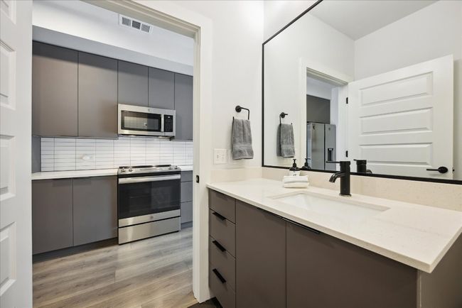 Full bath | Image 11