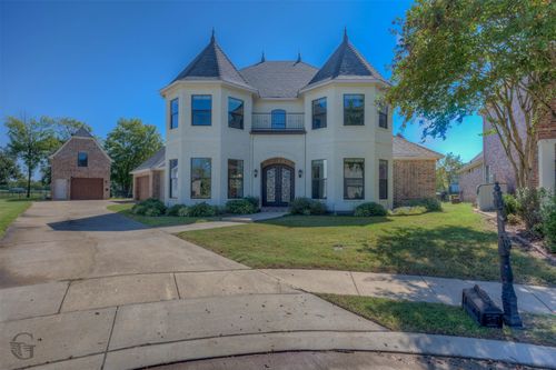 555 Canterbury Ln, Bossier City, LA, 71111-8155 | Card Image