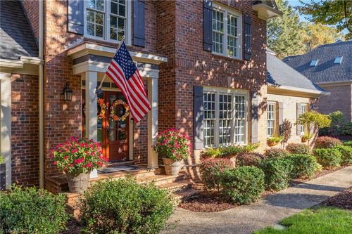 14 Kelvington Ct, Greensboro, NC, 27410-2158 | Card Image