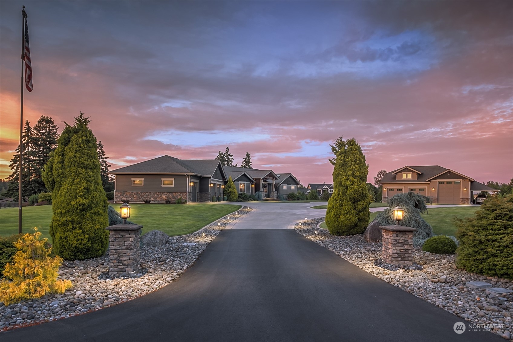 8th St, Edgewood, WA 98372