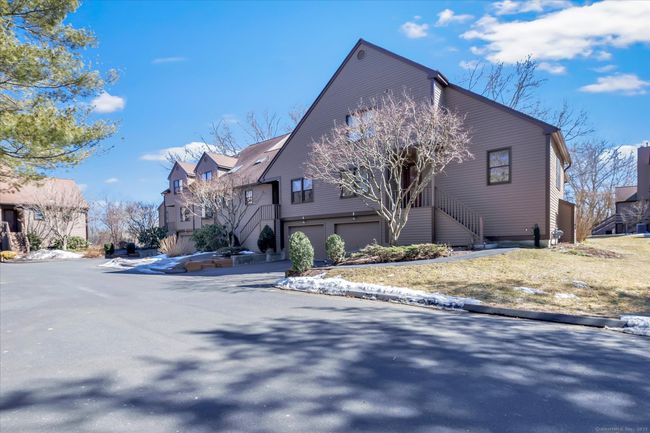 4 - 4 Echowoods Cir, Condo with 2 bedrooms, 3 bathrooms and null parking in Monroe CT | Image 4
