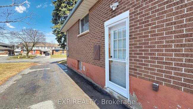 769 Olive Ave, House other with 4 bedrooms, 1 bathrooms and 4 parking in Oshawa ON | Image 38