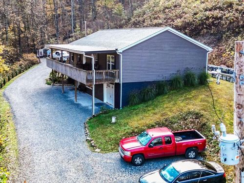 24796 E Fork Rd, Laurelville, OH, 43135-9213 | Card Image