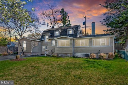 2532 Hillcrest Ave, BALTIMORE, MD, 21234-6241 | Card Image